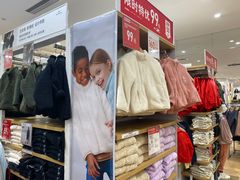 -优衣库(青岛万象城店)