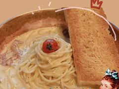 -I HOLIC艾豪丽披萨(KKone店)