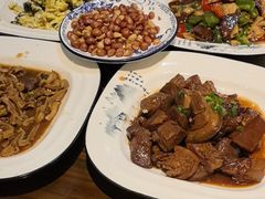 -缘来聚·徽菜名店(黄山宏村店)