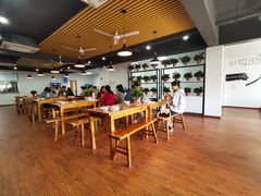 大堂-皖北巫氏三胖地锅鸡(正大店)
