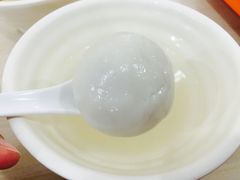 -老西白点心店