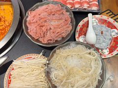 -沸炉重庆老火锅(军事博物馆店)