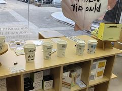 -HUGS coffee(东区店)
