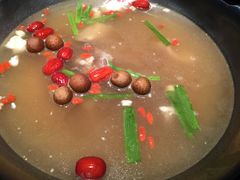 -湊湊火锅·茶憩(新中关购物中心店)