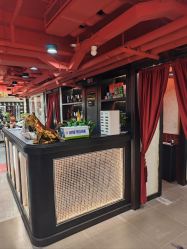 -东方先生国潮男士理发馆