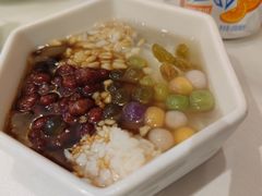 -江城小馆陕南妈妈菜·全球旅行餐厅(钟楼店)