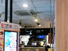 -麦当劳(潮南峡山得来速店)