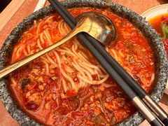 小锅米线-浩海火燒雲傣家菜(芮欧百货店)