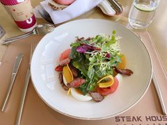 牛排家特色菠菜牛肉沙拉-牛排家(北京长安街英皇集团中心店)