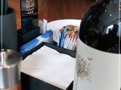 -怡咖啡海鲜自助餐厅(浦东香格里拉店)