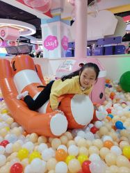 -蹦蹦乐园(南桥百联店)