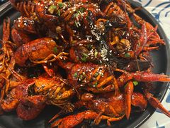 招牌油焖大虾-松哥油焖大虾.小龙虾.黑鸭煲(海岸城店)