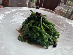 -黔蘑菇四季餐厅(观山湖店)