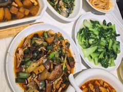 -华光驿站私房菜·黑金冠