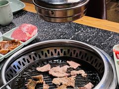 -釜御山海鲜烤肉火锅自助(新城市中心店)