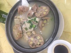 -荷香居(洞企石路店)