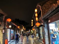 -东关街美食广场