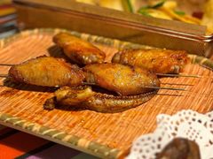 烤鸡翅中-吧嘚嘴炭烧鸽串吧(北海街店)