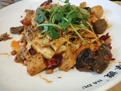 -拿渡·水煮鱼麻辣香锅(王府井奥莱·香江小镇店)