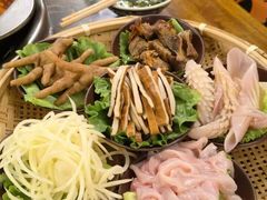 -艾嬢七八九老火锅(37年李子坝店)