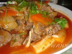 馕包肉-维吾尔餐厅(宜山路店)