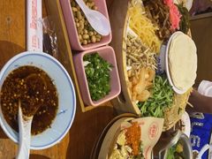 -怪噜范·老贵阳街头名小吃(鸿通城店)