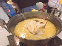 -鲜入围煮花胶鸡海鲜火锅