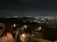 -草山夜未眠景观餐厅