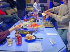 -K+全国连锁KTV(绿地缤纷天地店)