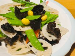 -十六中酱肉·烧烤·京菜小馆(五方桥旗舰店)