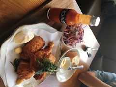 -ROAST coffee & eatery