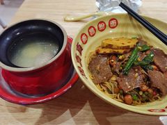 -周真真南昌拌粉·瓦罐汤(敦化路店)