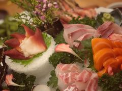 三文鱼腩刺身-一本钓鲔鱼屋