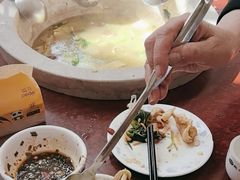 -姚记抚仙湖石锅鱼庄