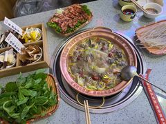 -阿婆情腊排骨火锅(忠义店)