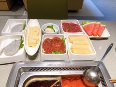 -海底捞火锅鲜切牛肉主题店(长寿路店)