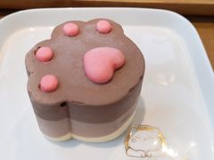 猫爪三重巧克力慕斯-猫小院猫主题餐厅(南锣旗舰店)