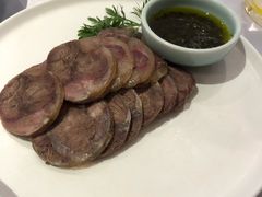 鲜花椒原味牛腱-味+新京宴·烤鸭·北京菜(创意谷店)