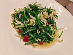 -香山湖家家宴(中山陵店)