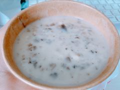 奶油蘑菇汤-棒约翰比萨·意面(松江开元店)