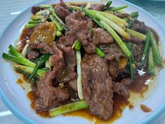 -双月饭店·20年老字号(新村店)