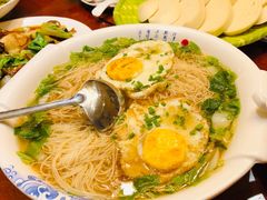 -库车国际酒店(火车站东湖公园店)