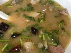 羊杂汤-老爆肚满五香烧牛羊肉