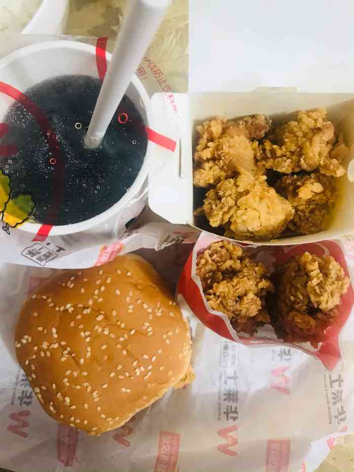 华莱士·全鸡汉堡(铁桥村店)