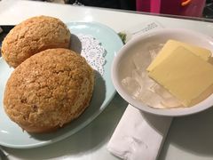 -新大咀港式茶餐厅(宝山万达店)