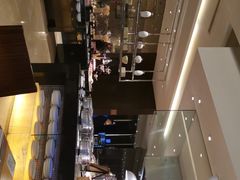 -上海西藏大厦万怡自助餐厅(徐汇店)