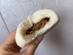 鲜肉包-京味小馆老北京炸酱面
