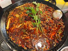 -鸿顺老铁锅美蛙鱼府(解放碑店)