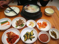 -长寿参鸡汤(朝韩风情街店)