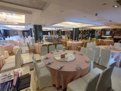 -巅峰减重高端减肥训练营(惠州店)